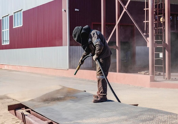 Commercial Sandblasting Contractor