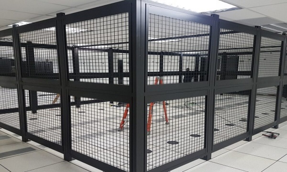 Why Storage Cages Are the Smart Choice for Organized