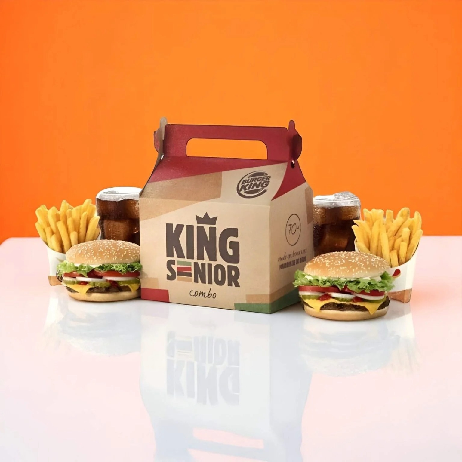 Custom fast food boxes with durable design for safe and stylish food packaging.