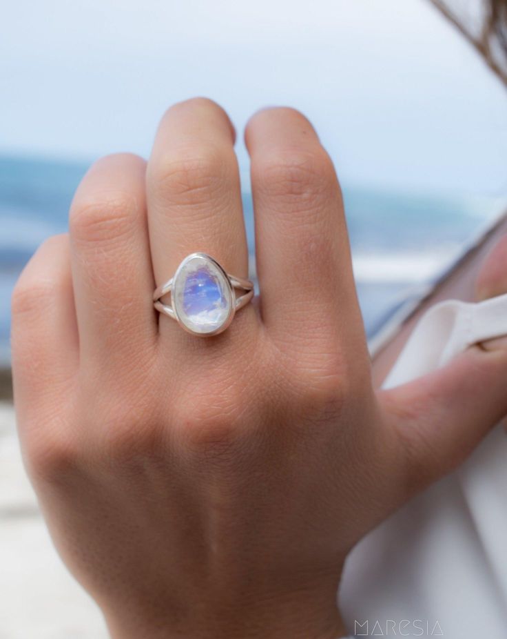 moonstone gem ring