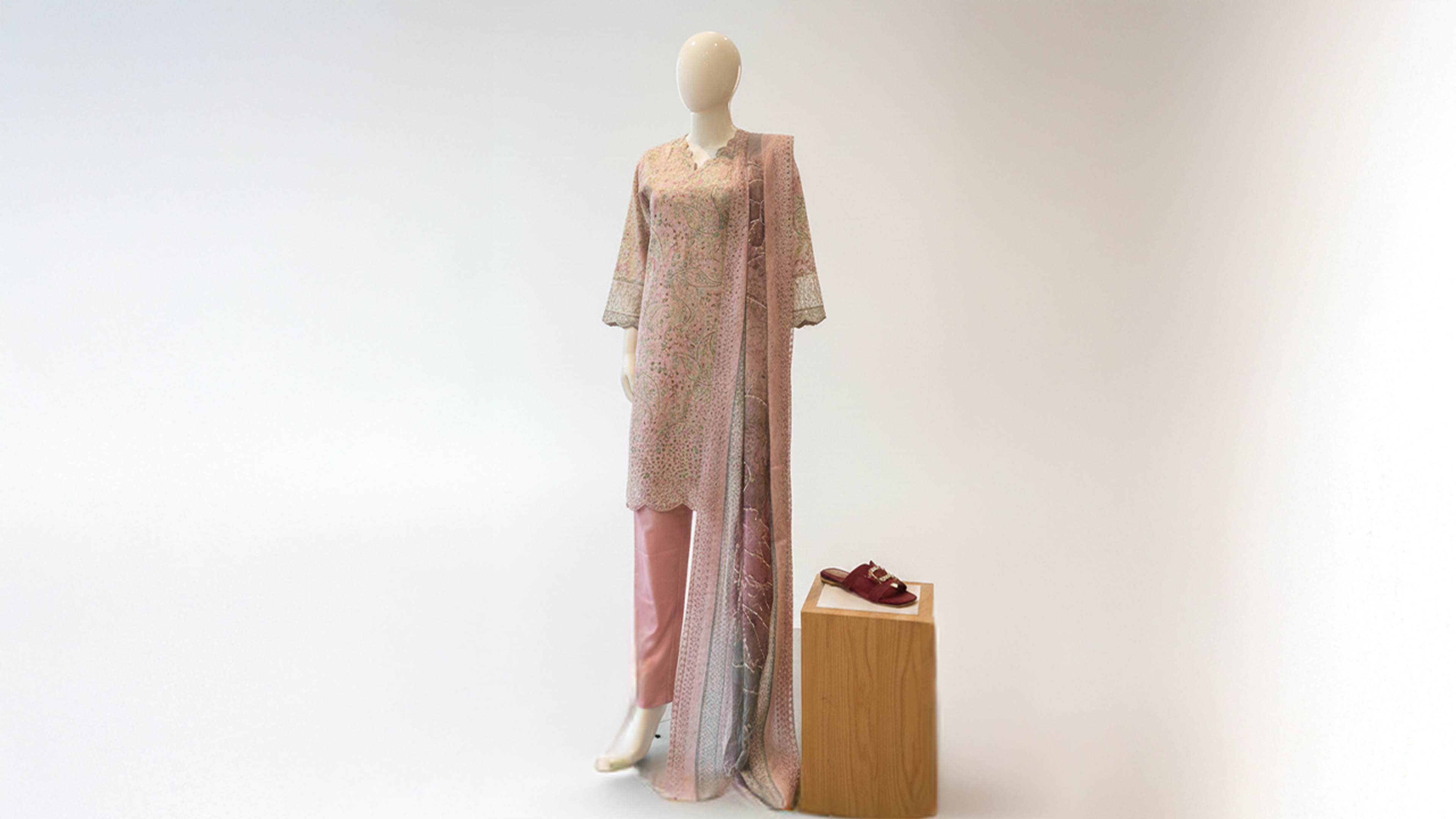 ready to wear dresses