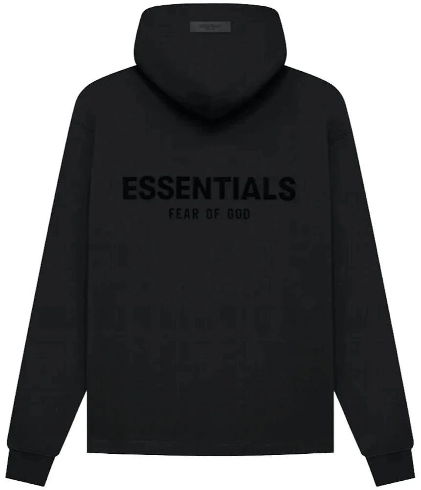 Essentials Hoodie: How Fit and Proportion Create the Perfect Everyday Look