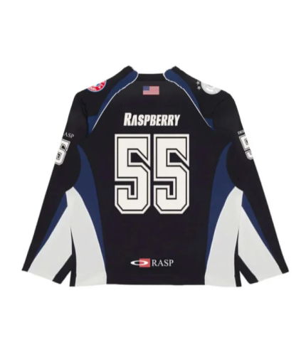 Why Raspberry Hills Fits Modern Streetwear Trends
